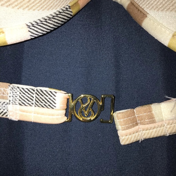 ✨VICTORIAS SECRET PUSH UP BIKINI TOP ✨✨ - Picture 2 of 4